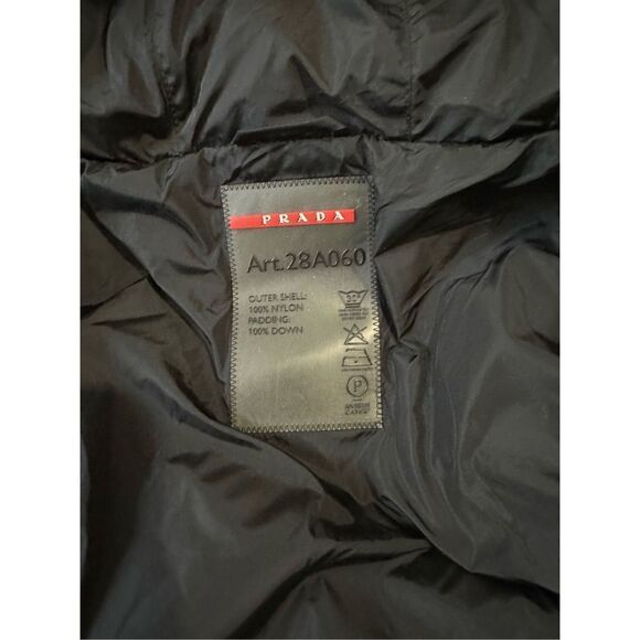 Prada fur trimmed hoodie down jacket size S - Picture 12 of 14